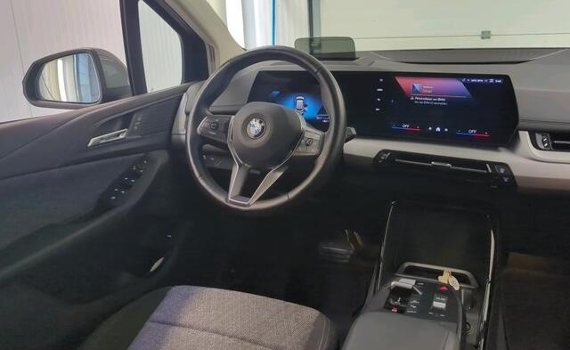 BMW 2-SERIE Active Tourer 218i Automaat Premium Navigatie Prof Live Cockpit Head-up 360 Camera Adapieve Led Keyless Dab NL Auto