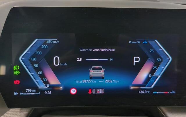 BMW 2-SERIE Active Tourer 218i Automaat Premium Navigatie Prof Live Cockpit Head-up 360 Camera Adapieve Led Keyless Dab NL Auto