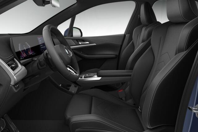 BMW 2-SERIE Active Tourer 225e xDrive | M Sportpakket | Premium Pack | Comfort Pack | Travel Pack | Trekhaak