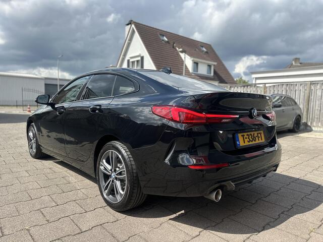 BMW 2-SERIE Gran Coupé 218i Org NL 1ste eigen. Sport|HiFi|Panorama