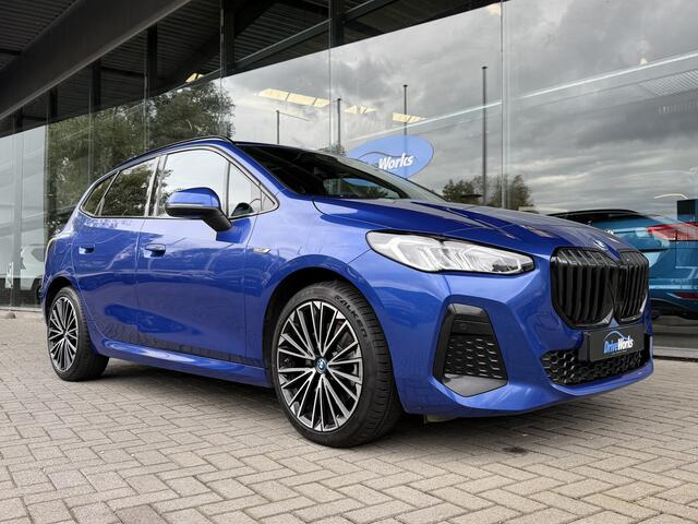 BMW 2-SERIE Active Tourer | M-sport | 230e xDrive | M | H&K | PANO | Adaptive CC | Elec Stoelen | Trekhaak | Interesse, Proefrit? Bel of app met: 06-24 28 28 42/ 06-42130156