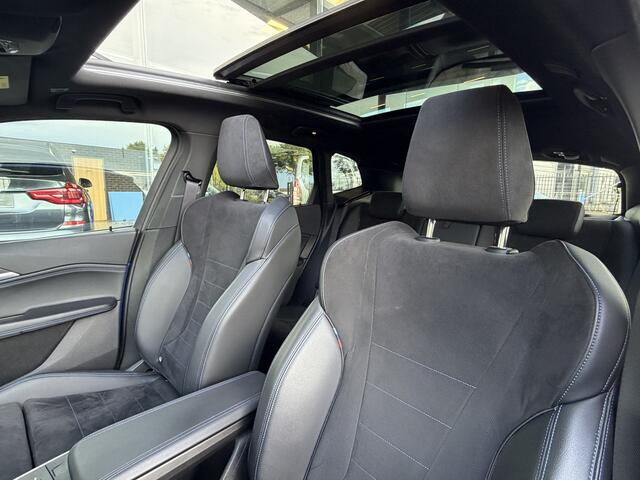 BMW 2-SERIE Active Tourer | M-sport | 230e xDrive | M | H&K | PANO | Adaptive CC | Elec Stoelen | Trekhaak | Interesse, Proefrit? Bel of app met: 06-24 28 28 42/ 06-42130156