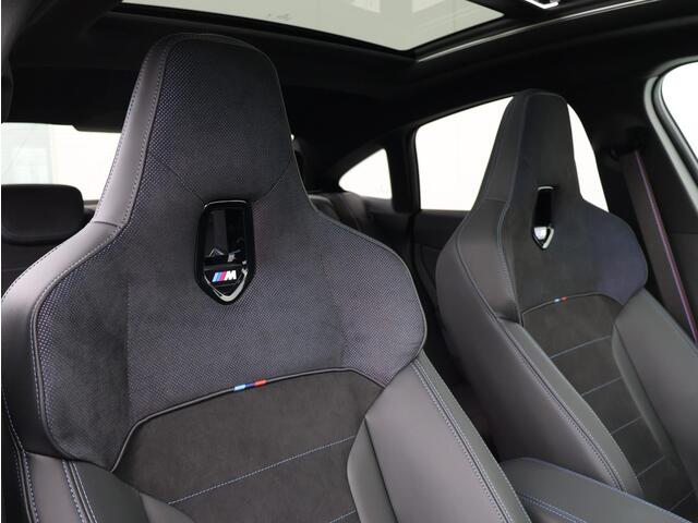 BMW 2-SERIE M235 xDrive Gran Coupé | M Sportpakket Pro | M Compound remsysteem | Panoramadak | Harman Kardon | Head-Up Display