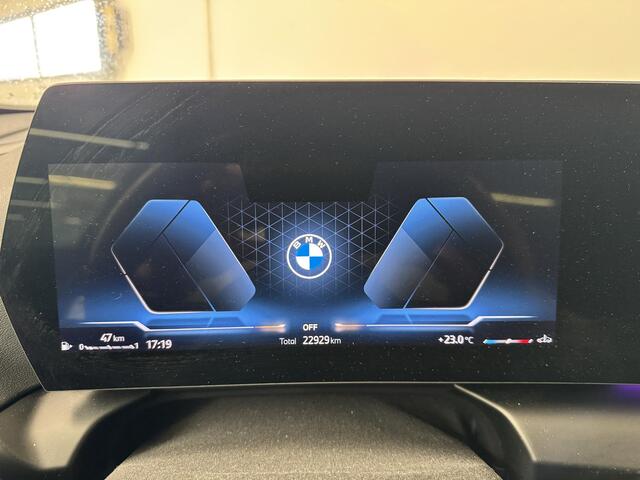 BMW 2-SERIE Gran Coupé 220 M Sport Design Edition | Navigatie | Camera | Sportstoelen | Stoelverwarming | Harman / Kardon Audio |