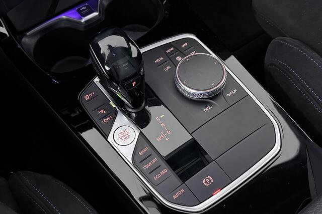BMW 2-SERIE Gran Coupé 218i High Executive (PANORAMADAK, STOELVERWARMING, NAVIGATIE, DEALER ONDERHOUDEN)