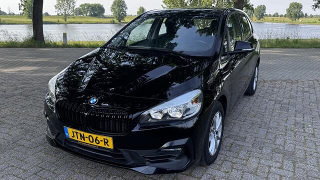 BMW 2-SERIE Active Tourer 218i LCI High Executive AUTOMAAT PDC NAVI