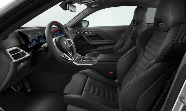 BMW 2-SERIE Coupé M240i xDrive | M Sportpakket Pro | Trekhaak | Harman Kardon | Adaptive Cruise Control | Comfort Access