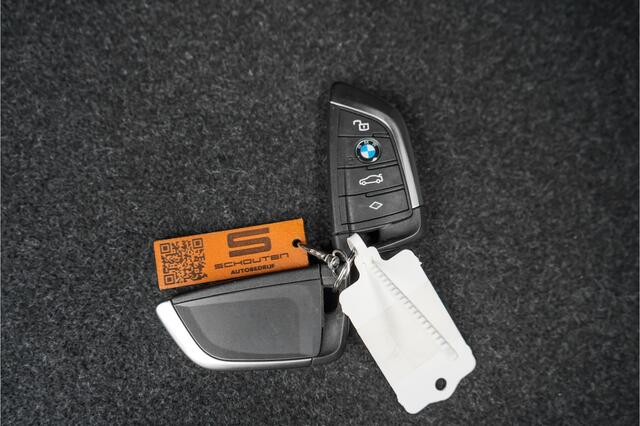 BMW 2-SERIE Coupé 220i M-Sport Pano Leder Camera Memory