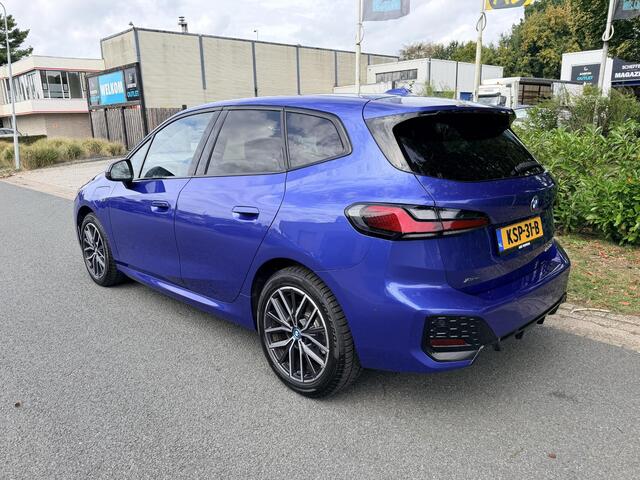 BMW 2-SERIE Active Tourer 225e xDrive 245PK M-SportoMassageoACC