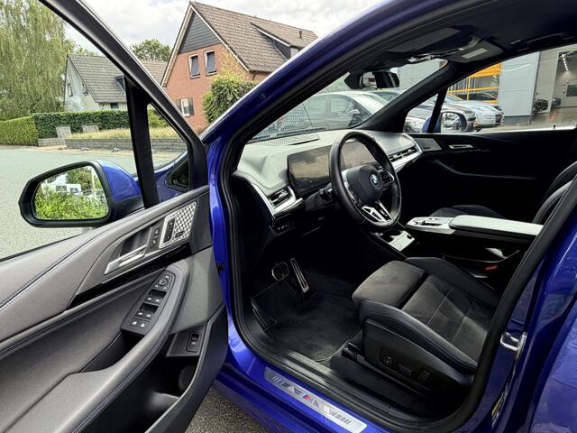 BMW 2-SERIE Active Tourer 225e xDrive 245PK M-SportoMassageoACC