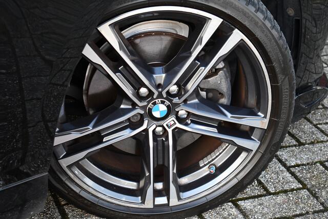 BMW 2-SERIE Gran Coupé 218i M-Sport Shadowline Trekhaak 18inch Live-cockpit Sfeerverlichting