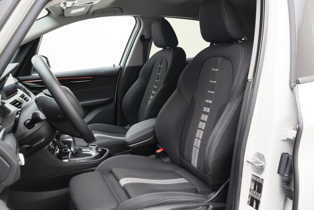 BMW 2-SERIE Active Tourer 218i Corporate Lease Executive LED, Camera, Navigatie, Stoelverwarming, PDC – foto 9