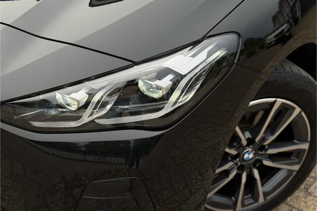 BMW 2-SERIE Active Tourer M-Sport | Massage | Memory | Trekhaak | Comfort Acces | Stuur+Stoelverwarming