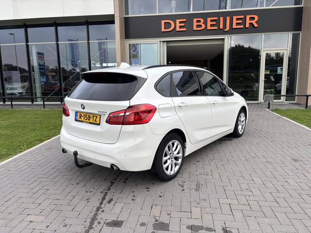 BMW 2-SERIE Active Tourer 220i 192pk Executive Trekh.I Navi I Airco