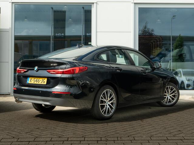 BMW 2-SERIE Gran Coupé 218i Executive Edition LED | Navigatie | Carplay