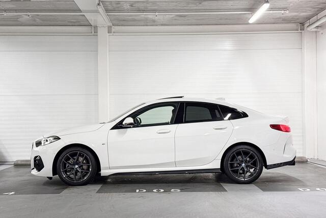 BMW 2-SERIE Gran Coupé 218i Introduction Edition | M-Sport | HiFi | Achteruitrijcamera | Panoramadak
