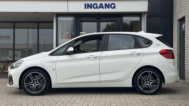 BMW 2-SERIE Active Tourer 225xe iP High Exec | Navi | Camera | Stoelverw.