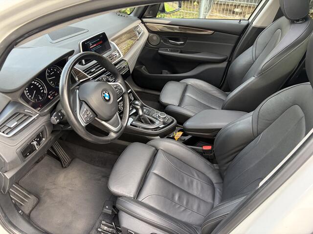 BMW 2-SERIE Active Tourer 225xe iPerformance High Executive / AUTOMAAT / PANORAMADAK / HARMAN KARDON / LEER / 85dkm!