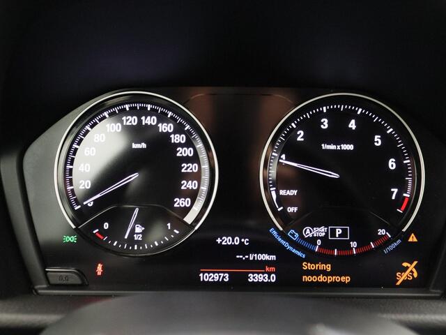 BMW 2-SERIE Active Tourer 218i Corporate Lease Executive | Lichtmetalen Velgen | Elektrisch bedienbare achterklep | Navigatie
