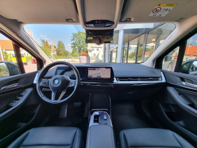 BMW 2-SERIE Active Tourer 225e xDrive 4WD Plugin | Dealerauto | El.trekh. | 2023 | Leder | Topstaat! | Incl.BTW