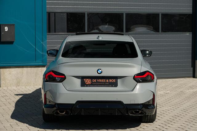 BMW 2-SERIE M240i coupé