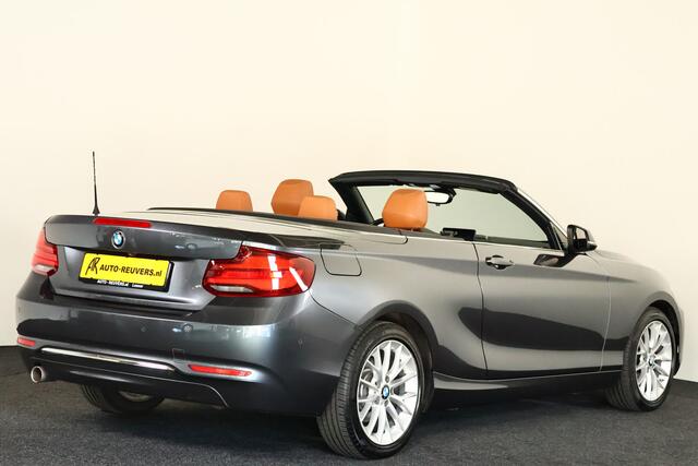 BMW 2-SERIE Cabrio 218i Executive Edition Navi / LED / Cruisecontrol / Automaat / Leder