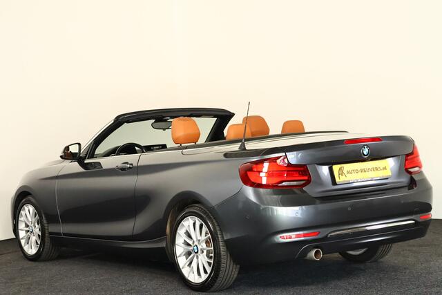 BMW 2-SERIE Cabrio 218i Executive Edition Navi / LED / Cruisecontrol / Automaat / Leder