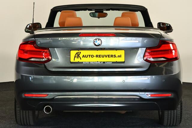 BMW 2-SERIE Cabrio 218i Executive Edition Navi / LED / Cruisecontrol / Automaat / Leder