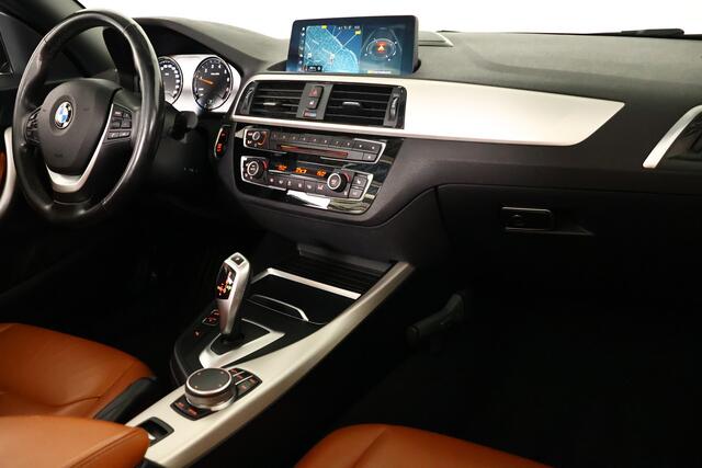 BMW 2-SERIE Cabrio 218i Executive Edition Navi / LED / Cruisecontrol / Automaat / Leder