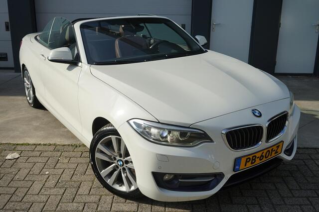 BMW 2-SERIE 220i High EXE Let op:70dkm-orig.NL-veel opties