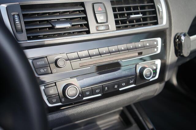 BMW 2-SERIE 220i High EXE Let op:70dkm-orig.NL-veel opties
