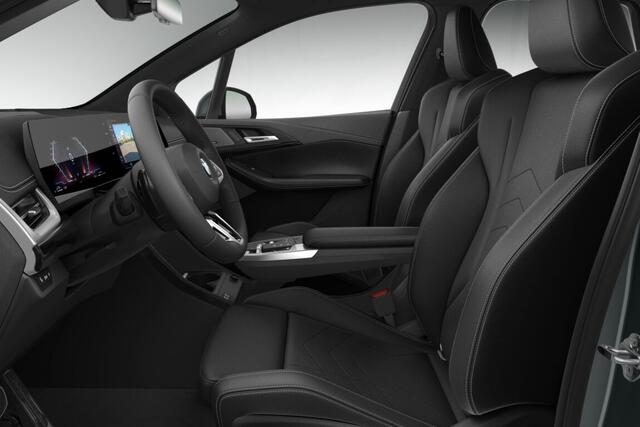 BMW 2-SERIE Active Tourer 225e xDrive | M Sportpakket | Innovation Pack | Comfort Pack | Travel Pack | Trekhaak