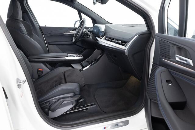 BMW 2-SERIE 225 Active Tourer xDrive M Sport | Keyless | Half LEDER | CAMERA | PHEV