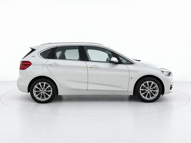 BMW 2-SERIE Active Tourer 225xe iPerformance High Executive LEER - CAMERA - HUD