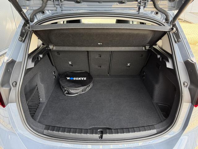 BMW 2-SERIE Active Tourer 225e xDrive Luxury Line 17"/Leder + memory/Panoramadak/Stoelmassage/Harman Kardon/Camera/Head-up/Apple Carplay & Android Auto