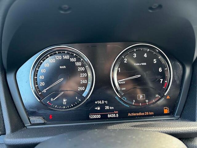 BMW 2-SERIE 218 218i Executive Edition,Aut,Ecc,Cc,Navi,Panodak,Lmv,stoel verw,Pdc