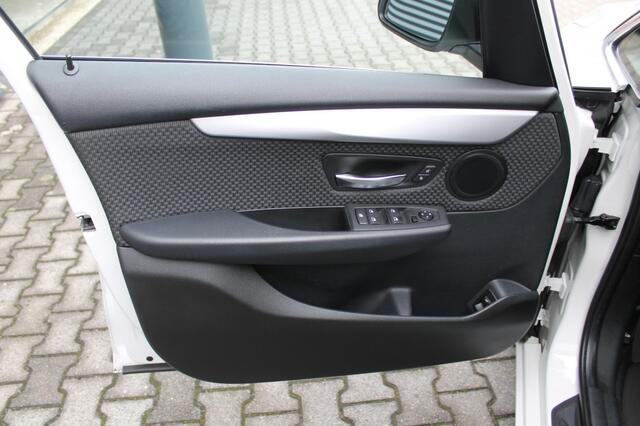 BMW 2-SERIE ACTIVE TOUR. 2-Serie 216i Active Tourer Executive Uitv.