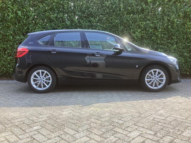 BMW 2-SERIE ACTIVE TOUR. 225 XE i-performance plug in hybrid