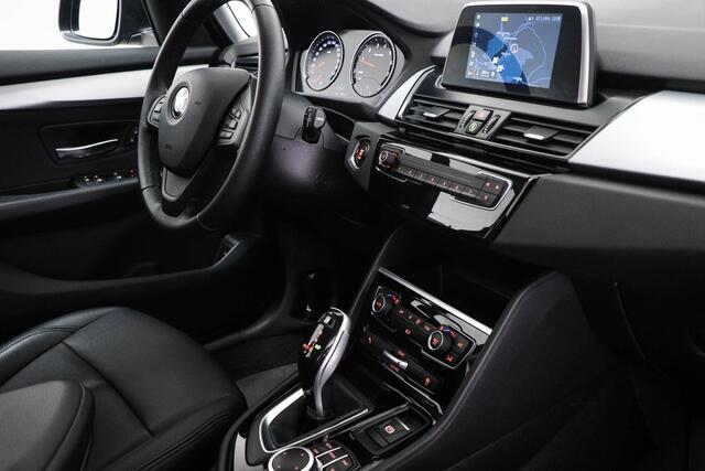 BMW 2-SERIE GRAN TOURER 218i Executive | LED | LEDER | LENDESTEUN | TREKHAAK AFNEEMBAAR