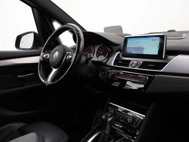 BMW 2-SERIE GRAN TOURER 220i 192 PK 4-CIL. AUT. 7-PERSOONS M-SPORT + LEDER | TREKHAAK | HEAD-UP