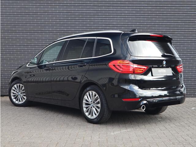 BMW 2-SERIE GRAN TOURER 218i High Executive | Head Up | Panodak | Memory stoelen | Trekhaak |