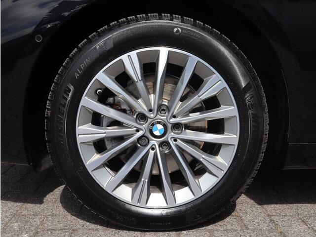 BMW 2-SERIE GRAN TOURER 218i High Executive | Head Up | Panodak | Memory stoelen | Trekhaak |