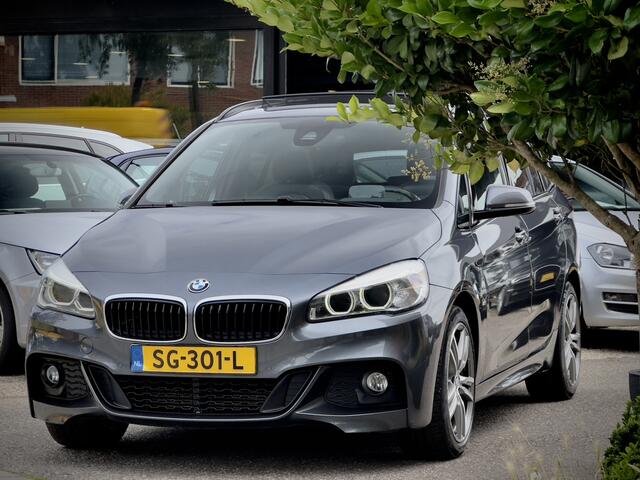 BMW 2-SERIE GRAN TOURER 218i AUT6B 7PERS HIGH EXECUTIVE M-PAKKET PANODAK LEDER NAVI AIRCO HEAD-UPP LED LMV PDC
