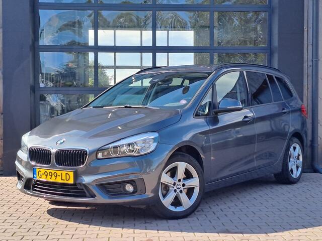 BMW 2-SERIE GRAN TOURER 218i 7p. High Executive | Automaat | Airco | Trekhaak | Navi | Park Assist | Stoelverwarming |