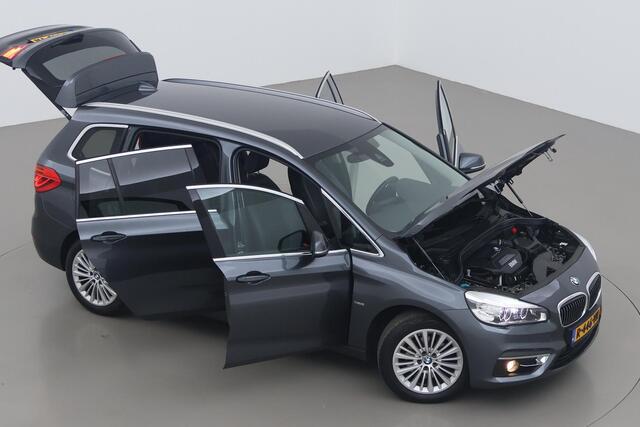 BMW 2-SERIE GRAN TOURER 218i Executive | 7P | Leder | Navigatie | Camera | Stoelverwarming | Keyless