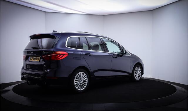 BMW 2-SERIE GRAN TOURER 220iA 7Pers LUXURY-LINE
