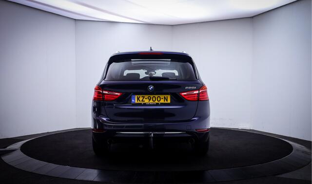 BMW 2-SERIE GRAN TOURER 220iA 7Pers LUXURY-LINE