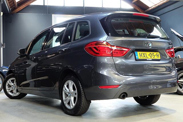 BMW 2-SERIE GRAN TOURER 218i 7p. Executive / Leder / LED / Navi / PDC
