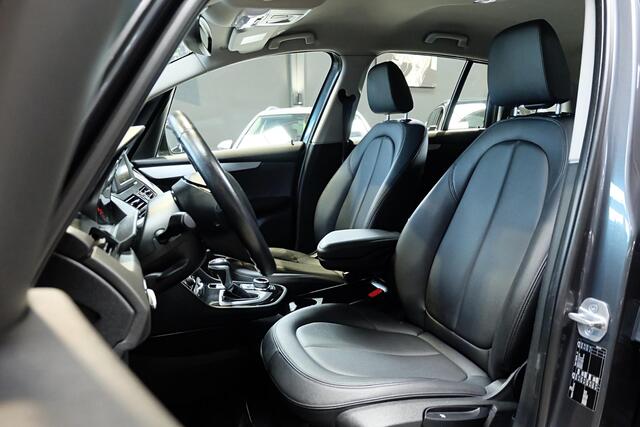 BMW 2-SERIE GRAN TOURER 218i 7p. Executive / Leder / LED / Navi / PDC