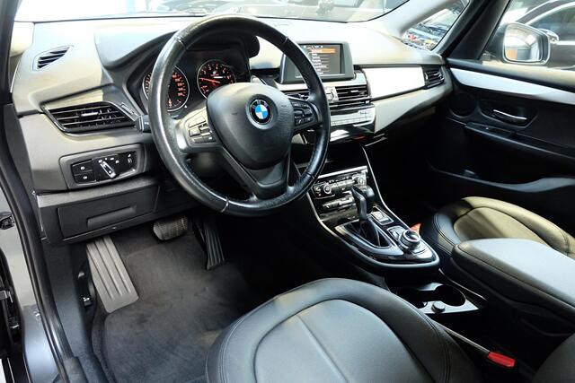 BMW 2-SERIE GRAN TOURER 218i 7p. Executive / Leder / LED / Navi / PDC